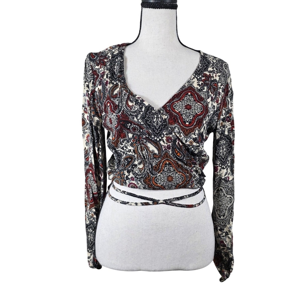 Juniper Blu Paisley Wrap Top Long Sleeve Rayon Boho Small Festival Cropped Chic